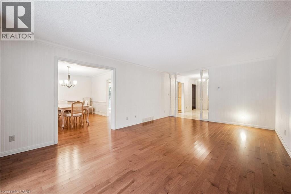 405 GLASGOW Street Unit# 5, Kitchener, Ontario, N2M2N1 — Photo 4