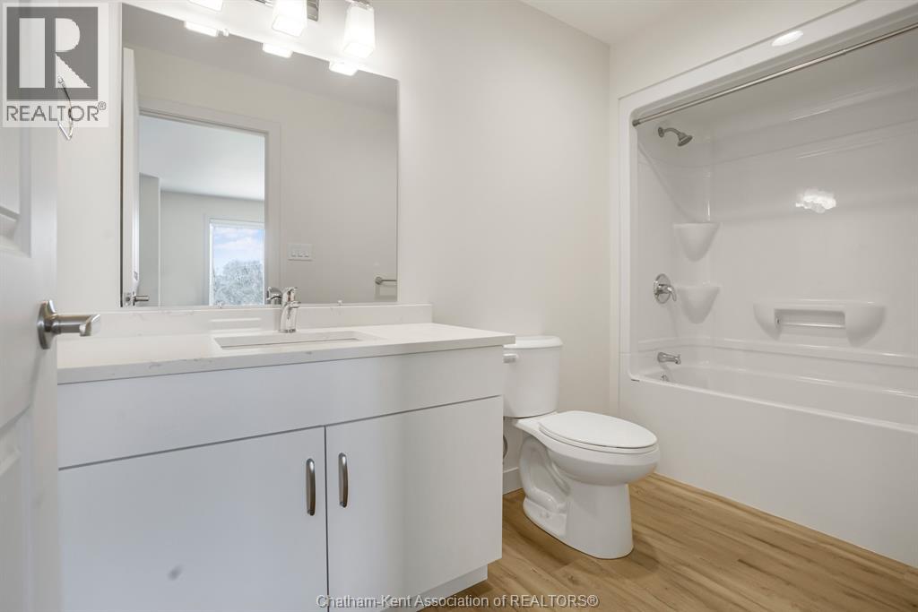 7 MAGNOLIA LANE Unit# 13, Chatham, Ontario, N7M0W7 — Photo 29
