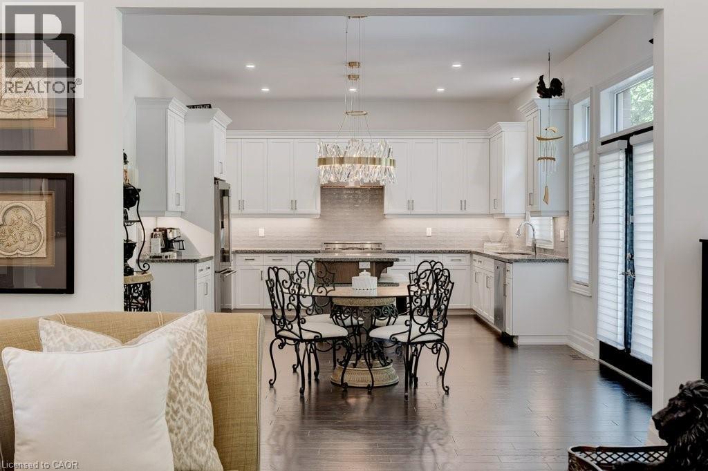 47 LEGACY Lane, Ancaster, Ontario, L9G0G2 — Photo 13