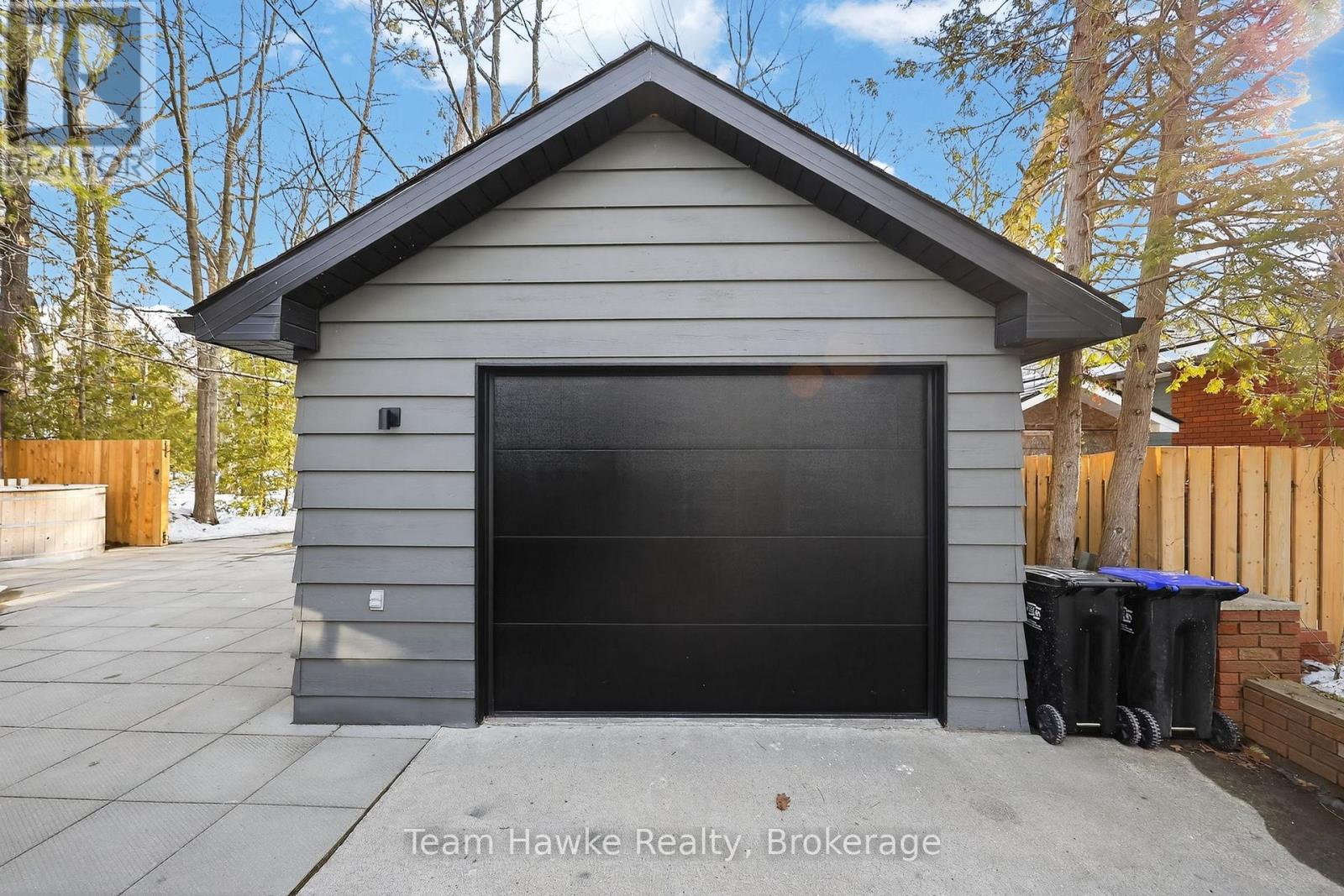 283 TINY BEACHES ROAD S, Tiny, Ontario, L0L2J0 — Photo 6