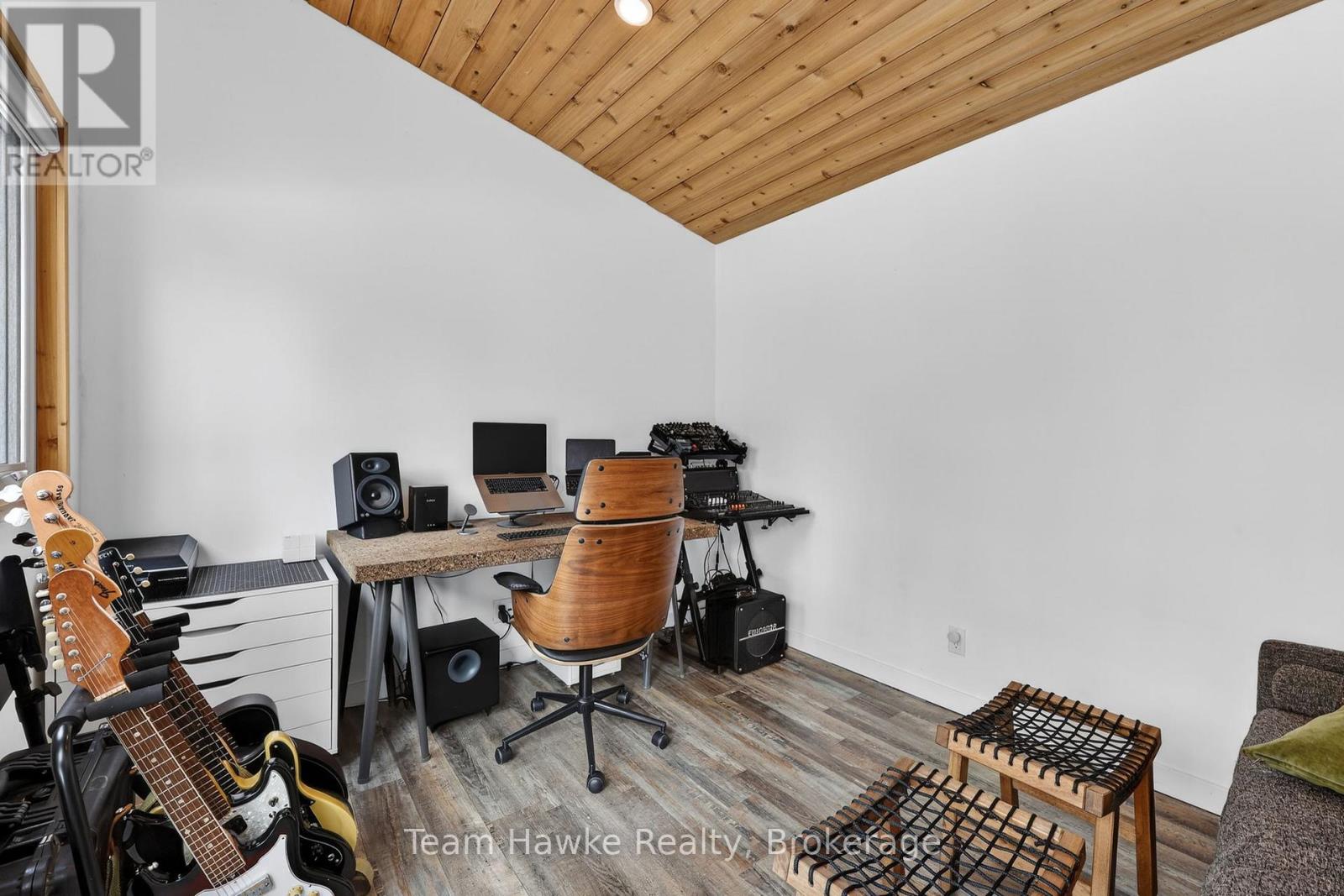 283 TINY BEACHES ROAD S, Tiny, Ontario, L0L2J0 — Photo 9