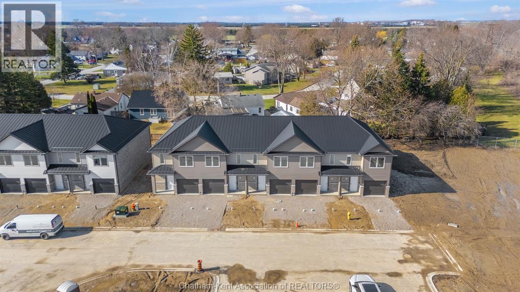 7 MAGNOLIA LANE Unit# 14, Chatham, Ontario, N7M0W7 — Photo 2