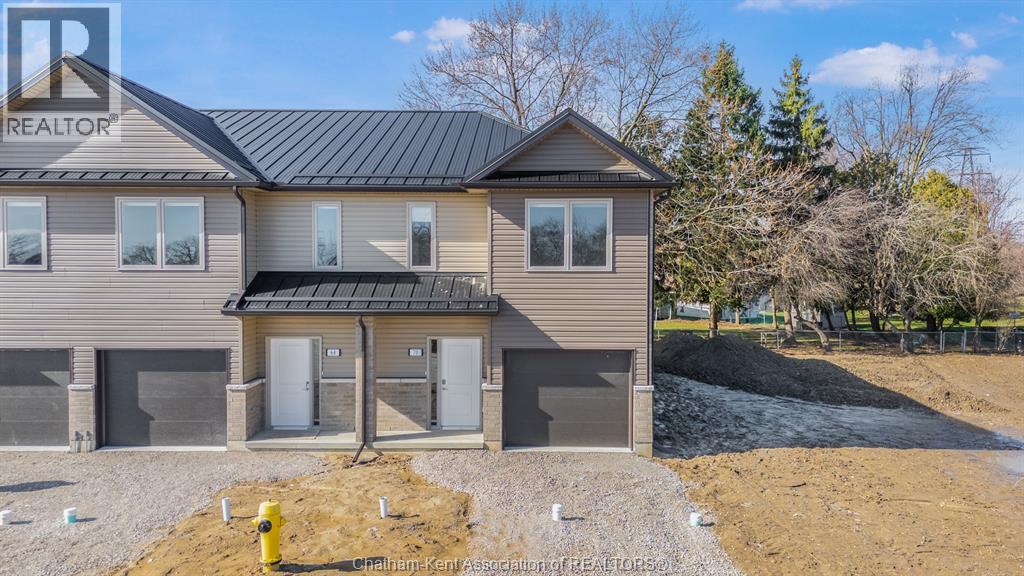 7 MAGNOLIA LANE Unit# 22, Chatham, Ontario, N7M0W7 — Photo 2