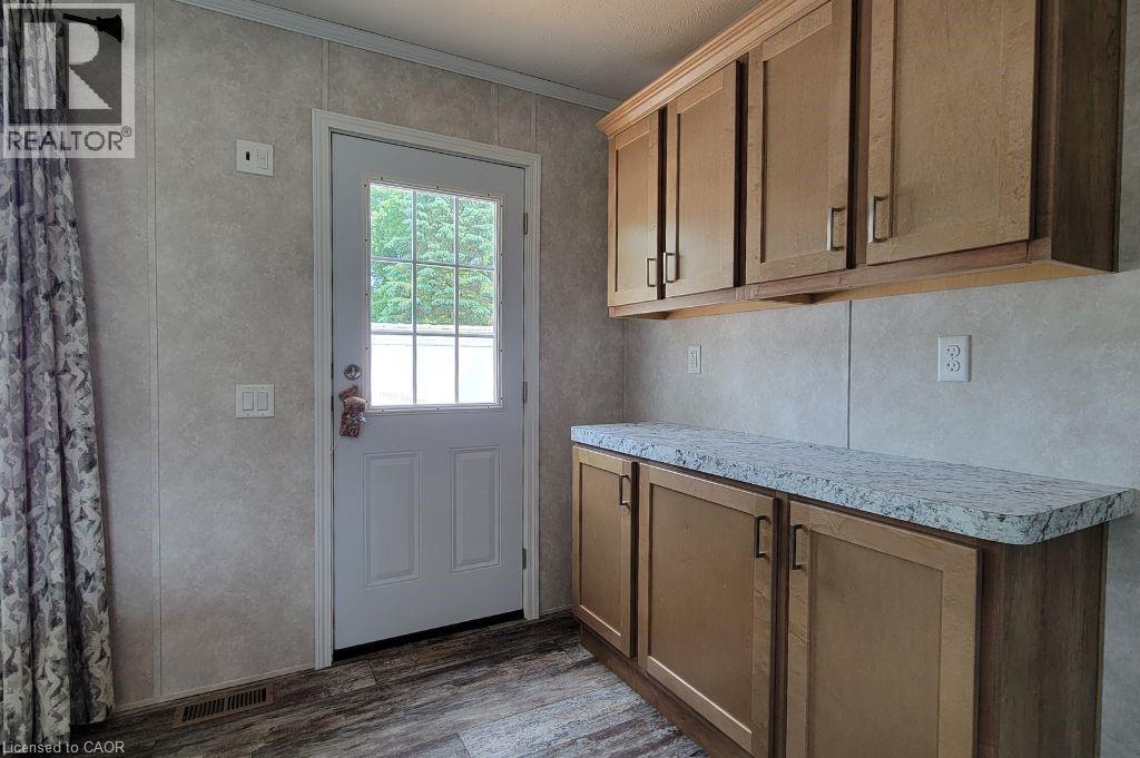 77 PARK Lane, Flamborough, Ontario, N0B2J0 — Photo 6