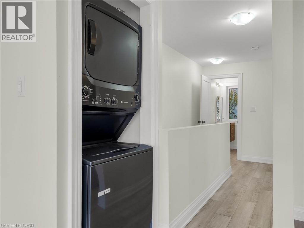 718 CANNON Street E Unit# Main Fl, Hamilton, Ontario, L8L2G9 — Photo 10