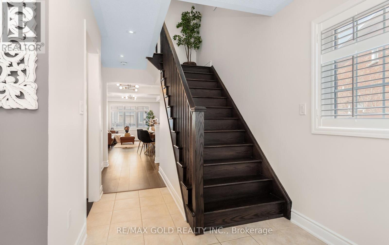 299 GOODING CRESCENT, Milton (FO Ford), Ontario, L9E0A9 — Photo 11