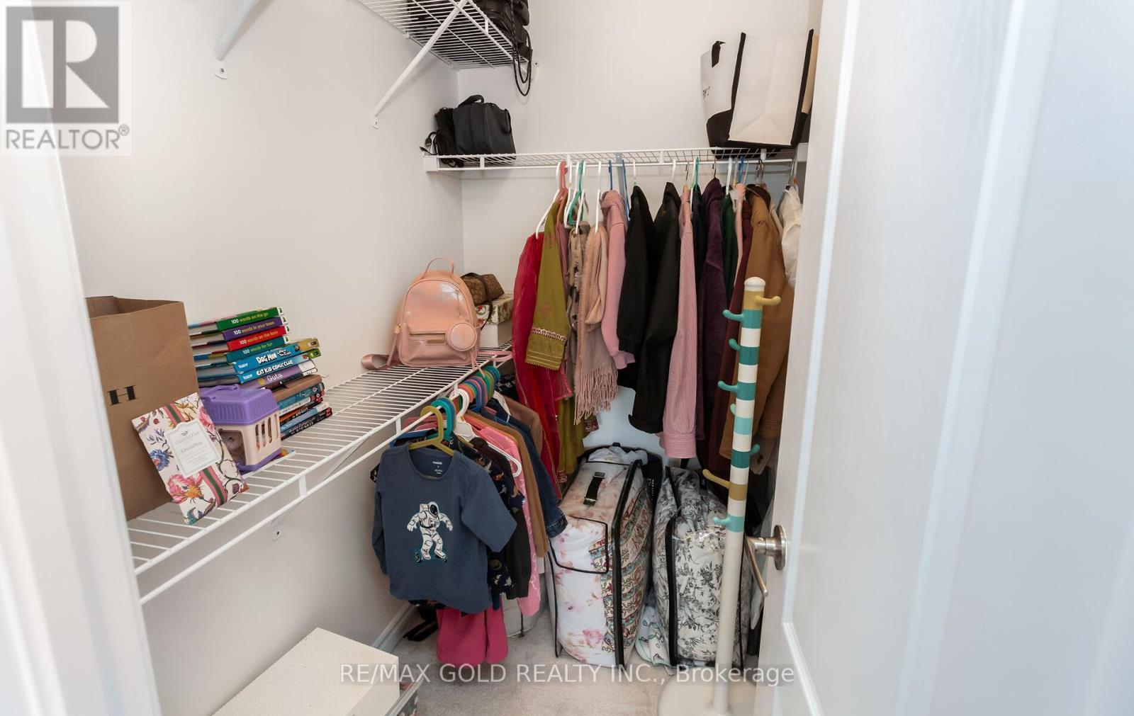 299 GOODING CRESCENT, Milton (FO Ford), Ontario, L9E0A9 — Photo 12