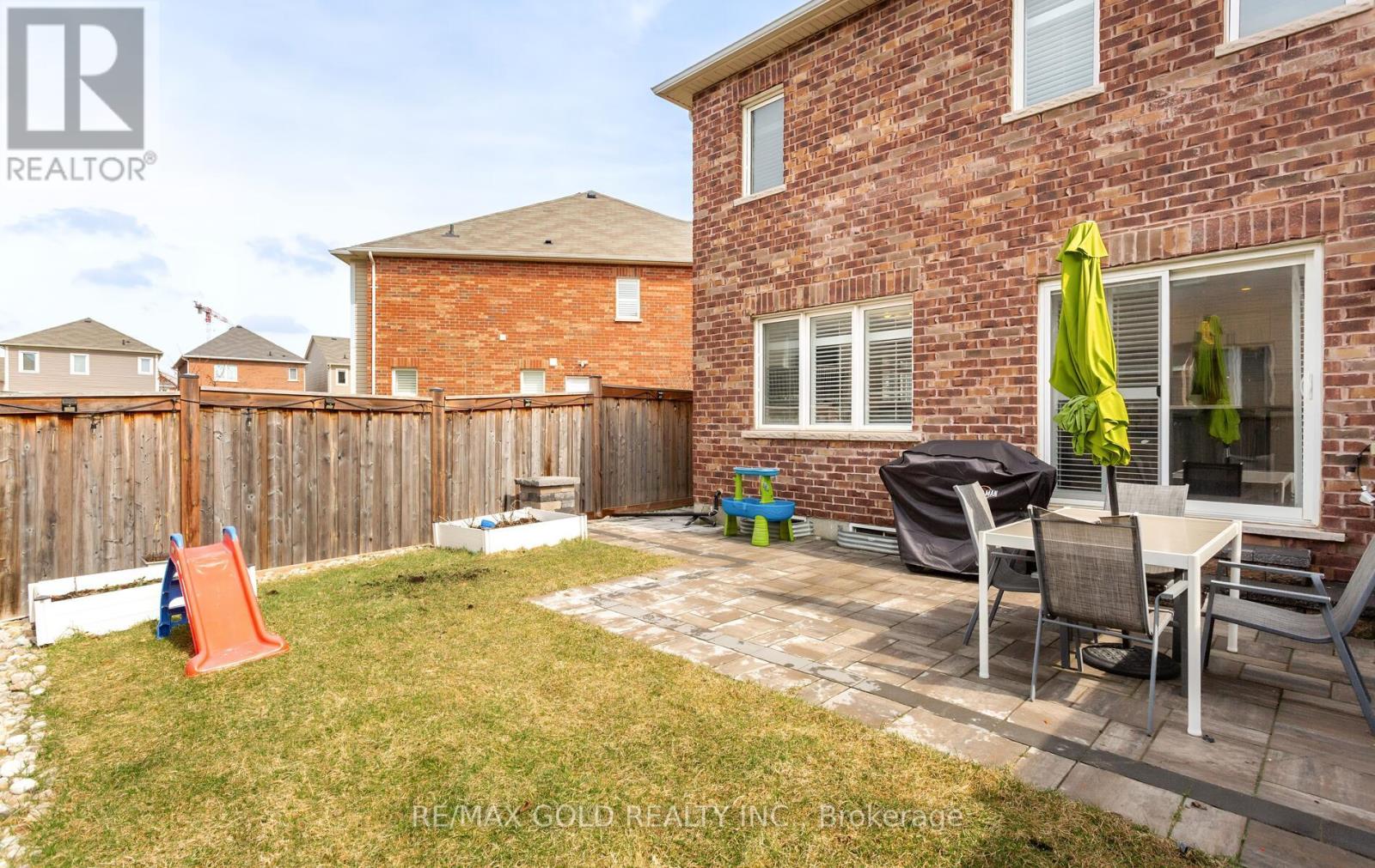 299 GOODING CRESCENT, Milton (FO Ford), Ontario, L9E0A9 — Photo 15