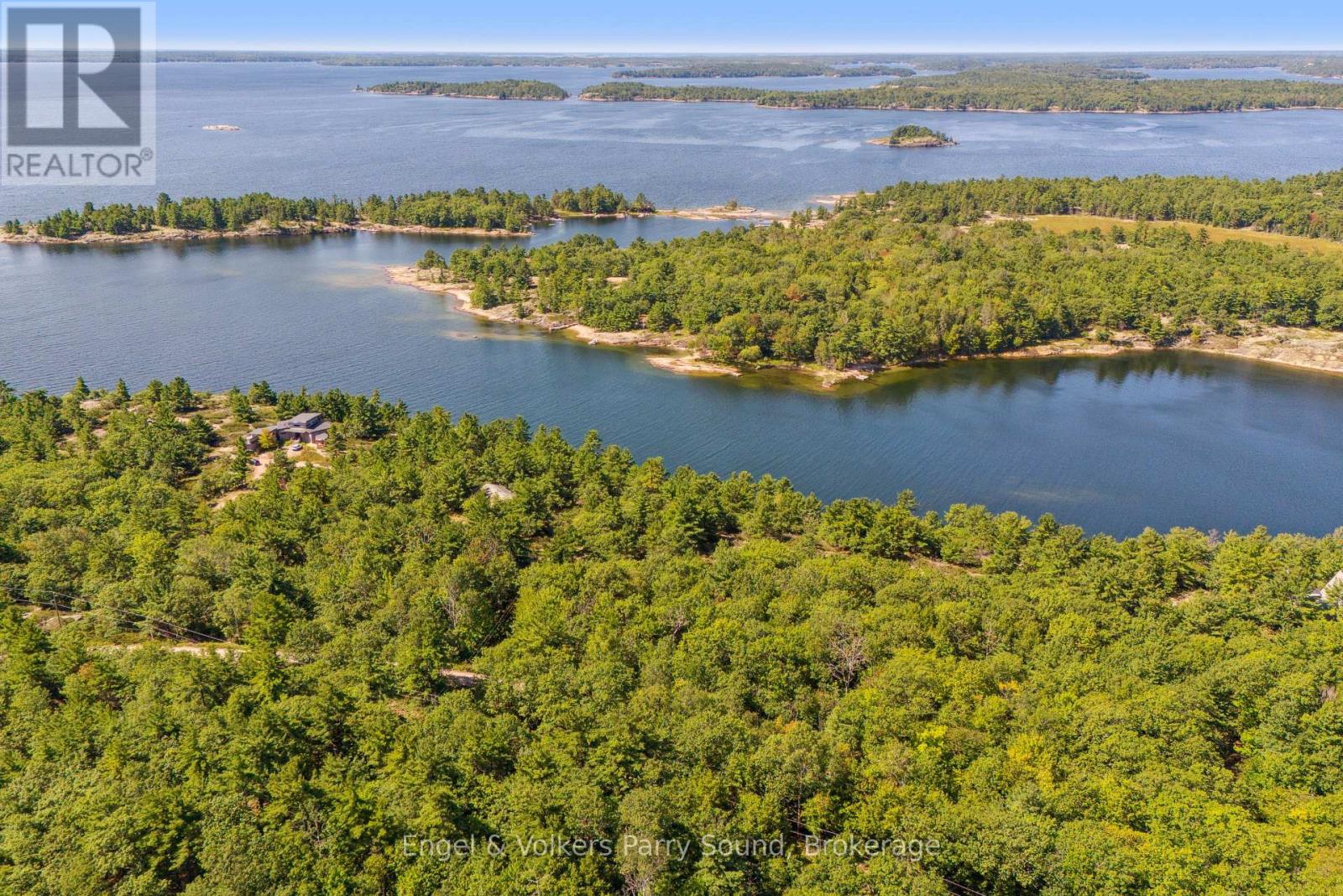 1 MA LANE, McDougall, Ontario, P2A2W9 — Photo 2