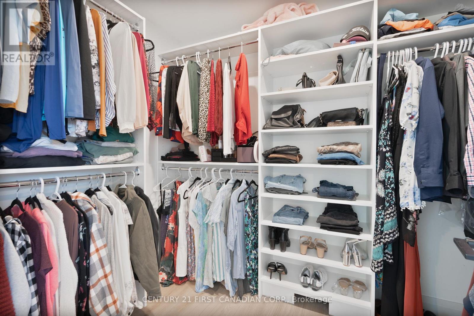 24 POSTMA CRESCENT, North Middlesex (Ailsa Craig), Ontario, N0M1A0 — Photo 23