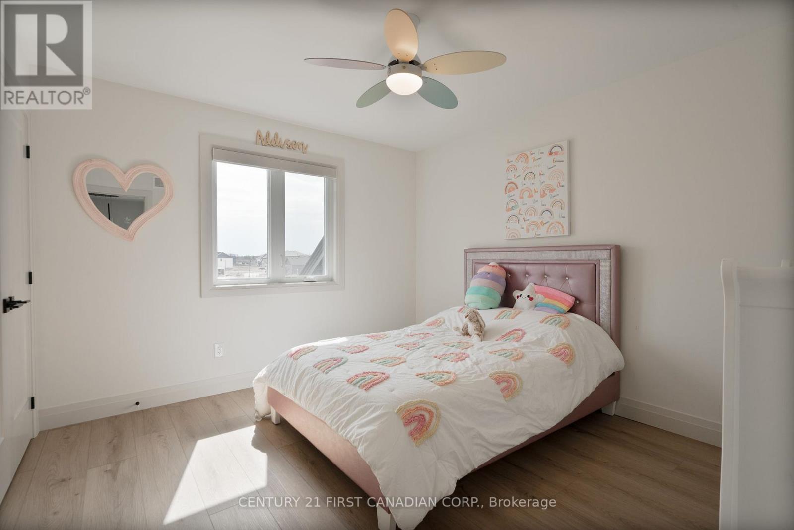 24 POSTMA CRESCENT, North Middlesex (Ailsa Craig), Ontario, N0M1A0 — Photo 26