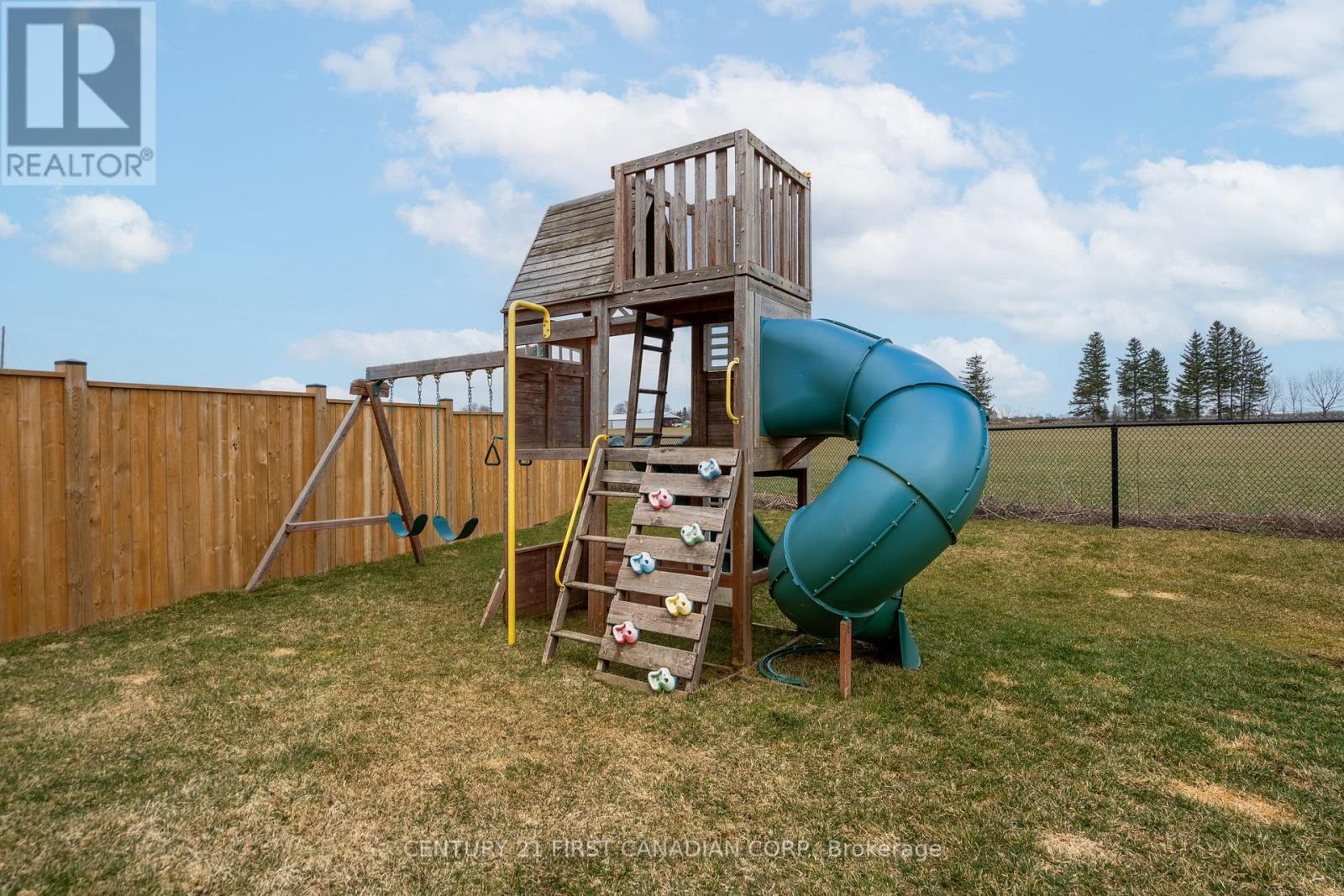 24 POSTMA CRESCENT, North Middlesex (Ailsa Craig), Ontario, N0M1A0 — Photo 41