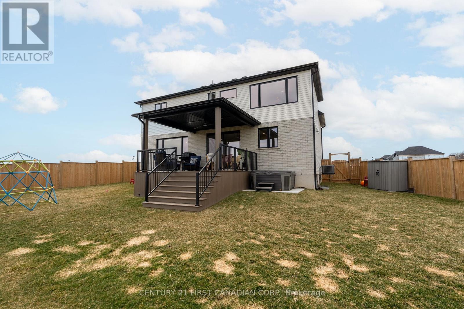 24 POSTMA CRESCENT, North Middlesex (Ailsa Craig), Ontario, N0M1A0 — Photo 43