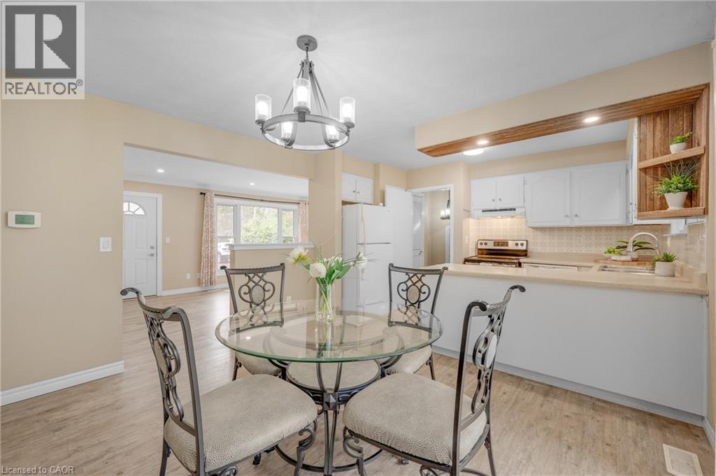 4 LYNDHURST Avenue, Simcoe, Ontario, N3Y4J9 — Photo 5