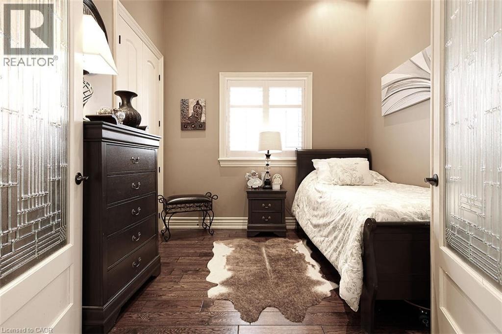 205 PAIGE Place, Kitchener, Ontario — Photo 11