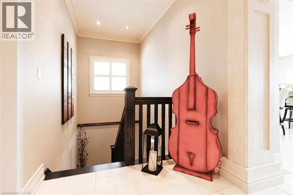 205 PAIGE Place, Kitchener, Ontario — Photo 12