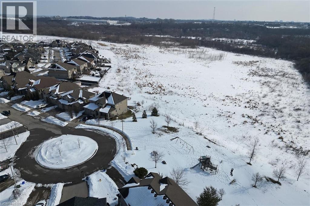 205 PAIGE Place, Kitchener, Ontario — Photo 28