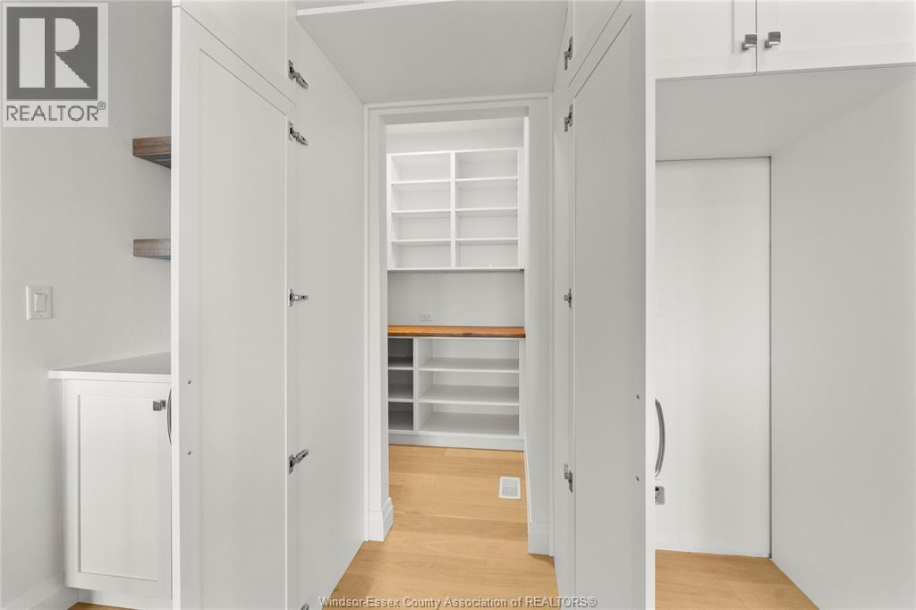 4438 BELMONT, Comber, Ontario, N0R1A0 — Photo 12