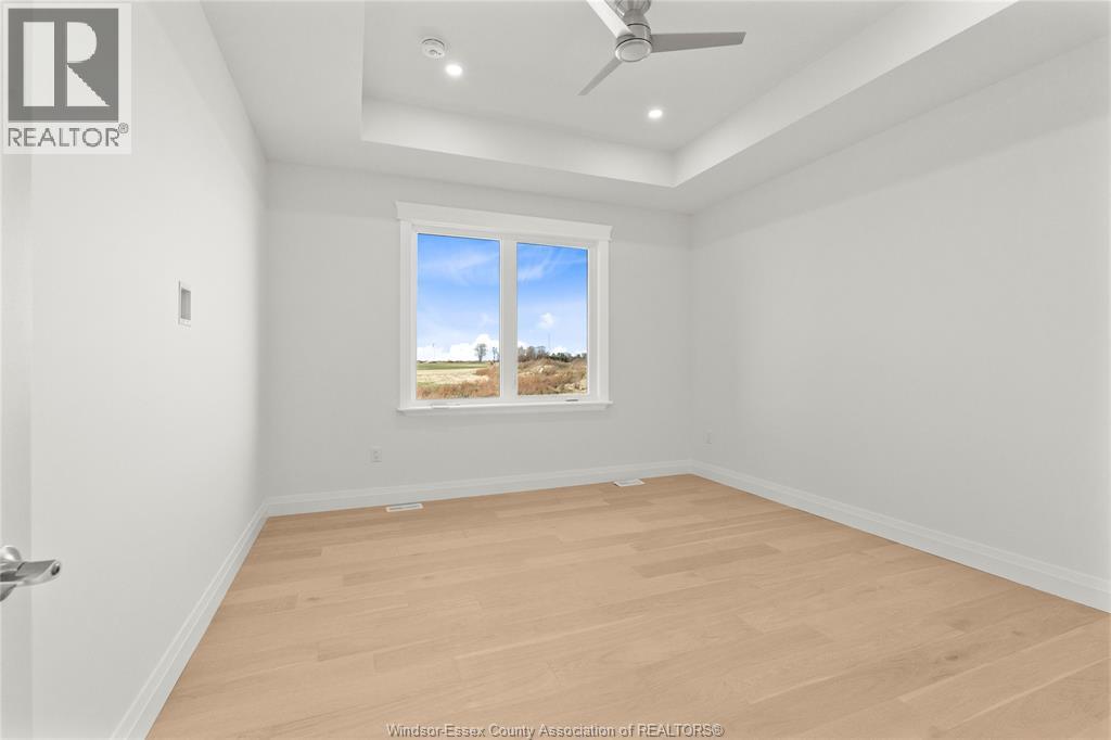 4438 BELMONT, Comber, Ontario, N0R1A0 — Photo 14