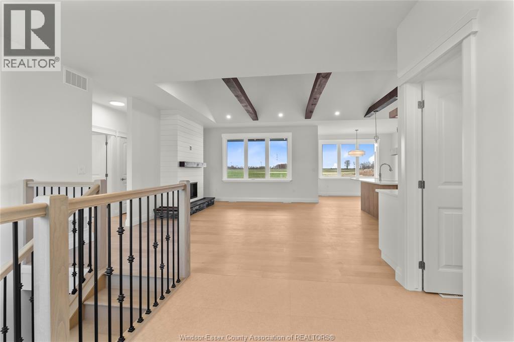 4438 BELMONT, Comber, Ontario, N0R1A0 — Photo 5