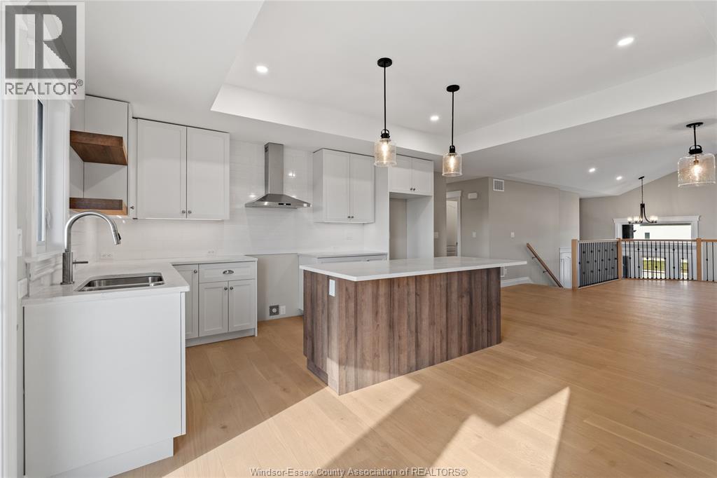 4418 BELMONT, Comber, Ontario, N0R1A0 — Photo 13