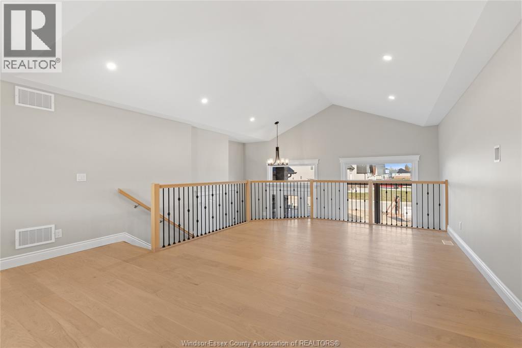 4418 BELMONT, Comber, Ontario, N0R1A0 — Photo 8