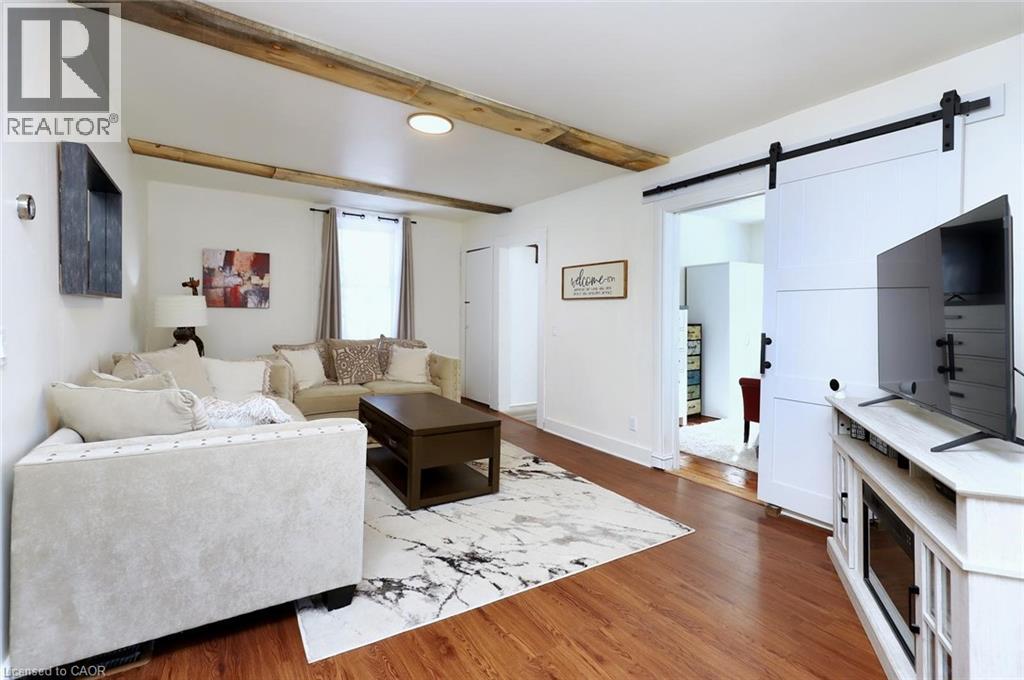 1 JOHN Avenue, Paris, Ontario, N3L2S8 — Photo 6