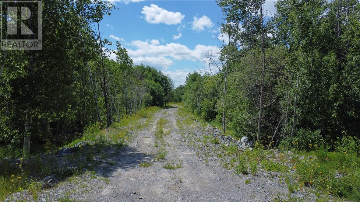 2065 Salo Road, Sudbury, Ontario, P3E4M9 — Photo 3