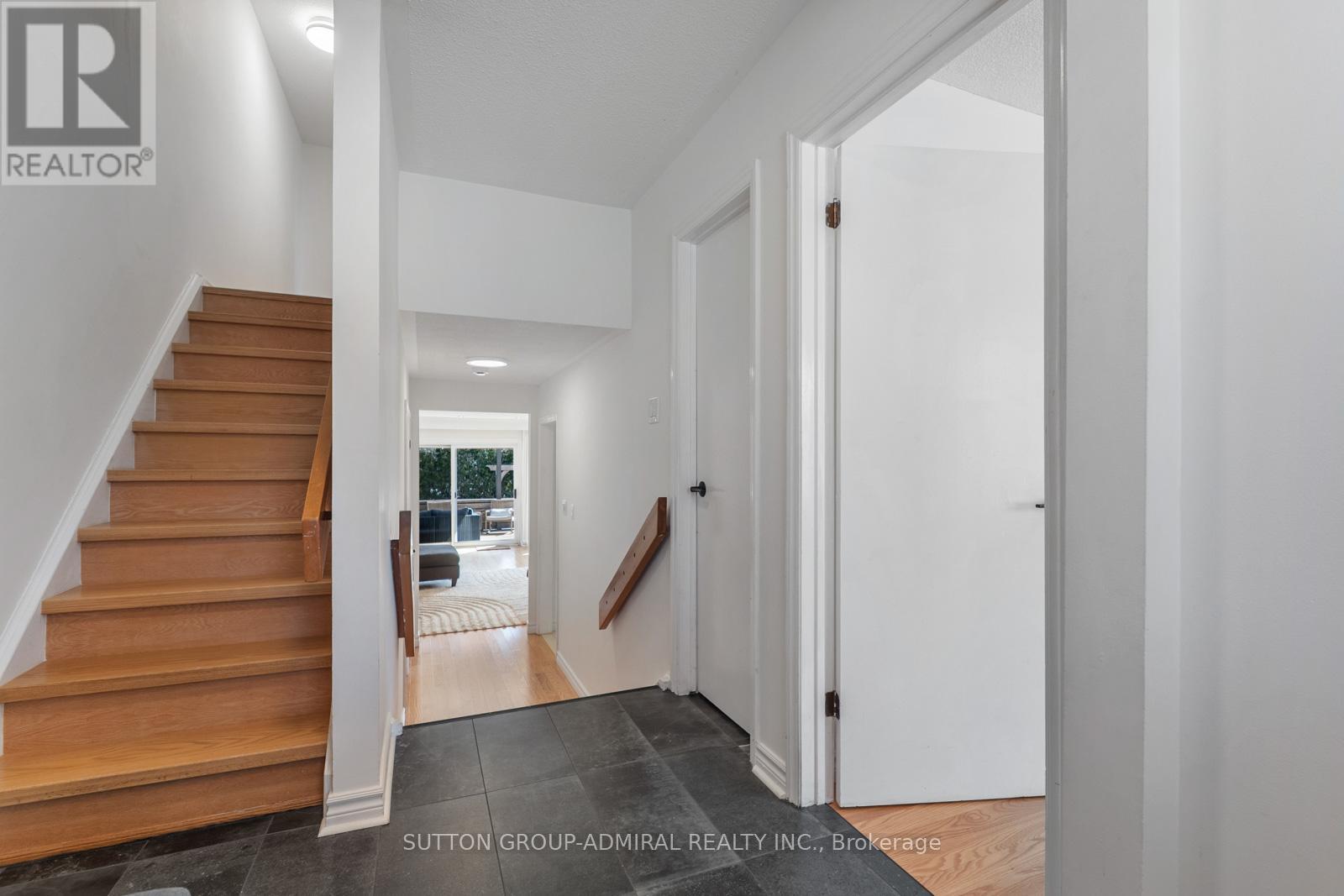 19 MENTOR BOULEVARD, Toronto (Hillcrest Village), Ontario, M2H2M9 — Photo 10