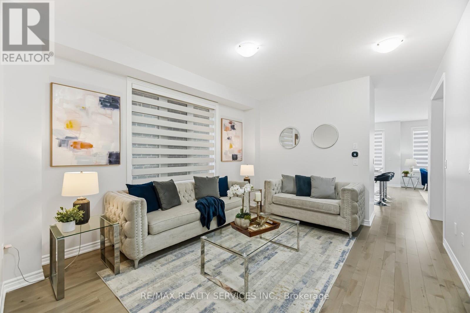 35 DEL GRAPPA STREET, Caledon, Ontario, L7C1J6 — Photo 10