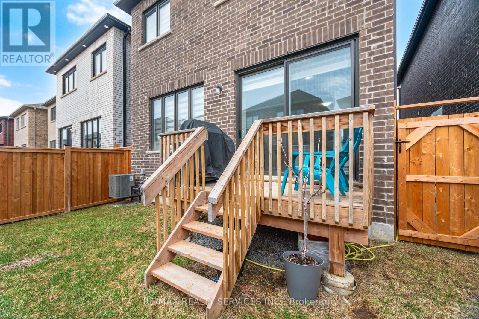 35 DEL GRAPPA STREET, Caledon, Ontario, L7C1J6 — Photo 26