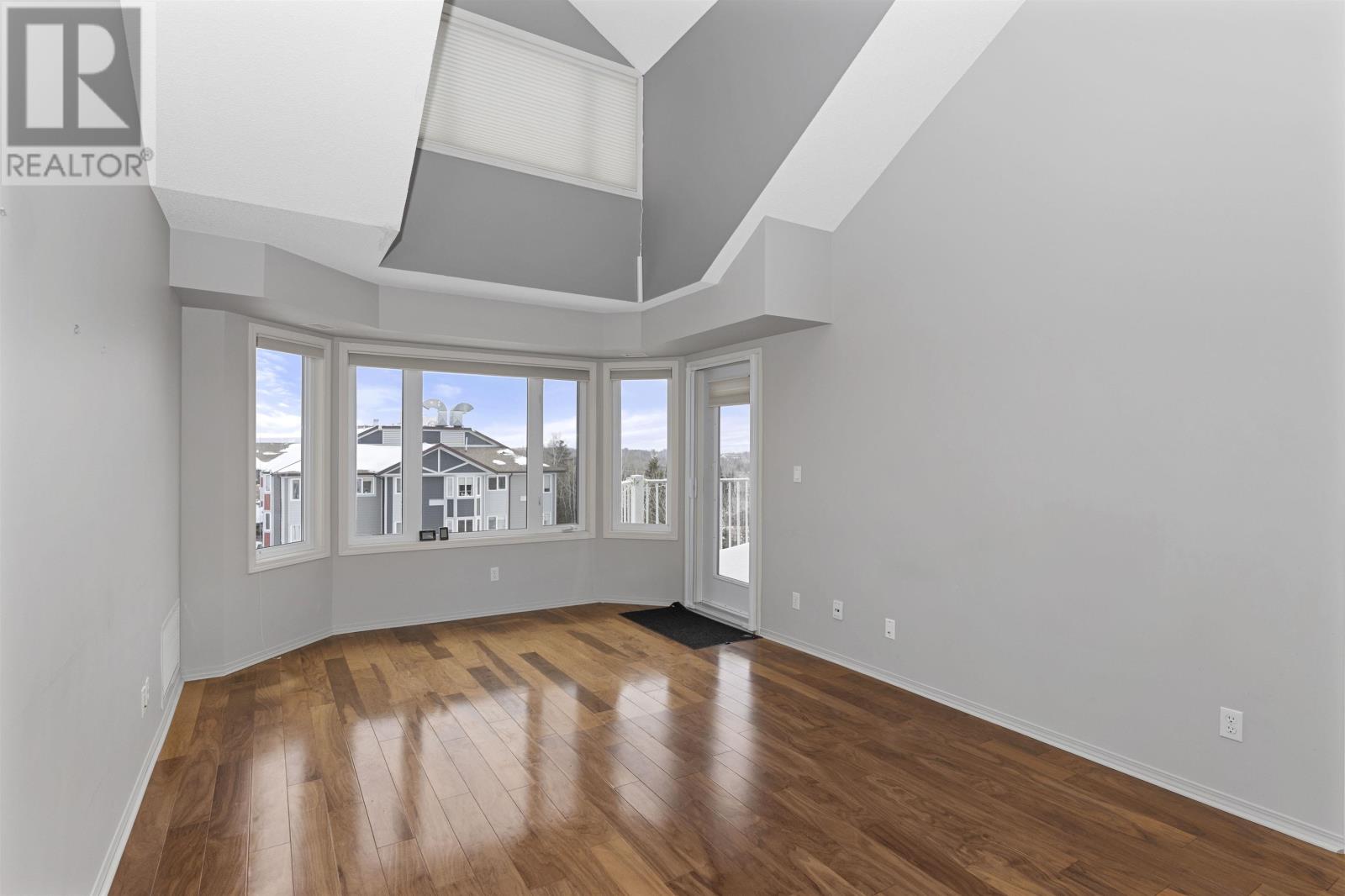 301 315 Hilldale RD, Thunder Bay, Ontario, P7G1J7 — Photo 17