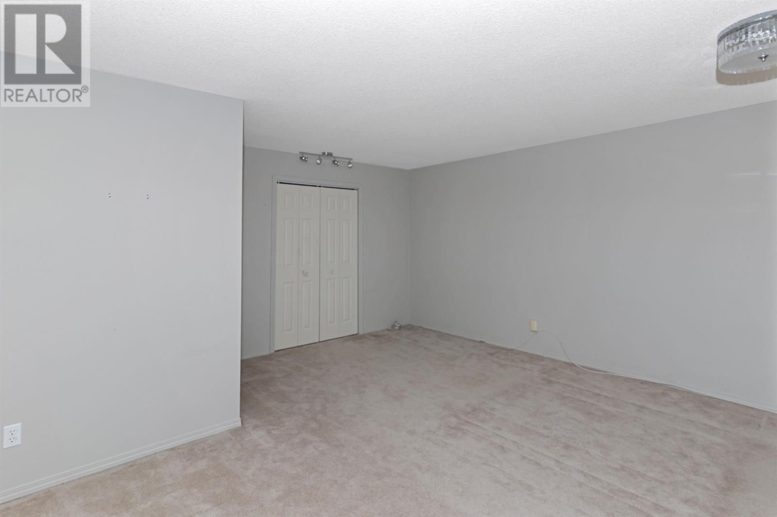 301 315 Hilldale RD, Thunder Bay, Ontario, P7G1J7 — Photo 34