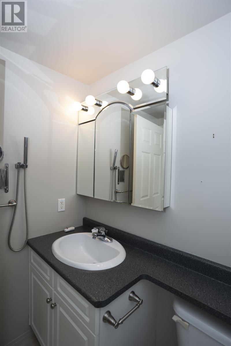 301 315 Hilldale RD, Thunder Bay, Ontario, P7G1J7 — Photo 40