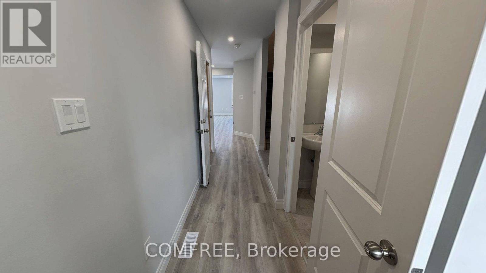 31 MCCONNELL CRESCENT, Bracebridge (Macaulay), Ontario, P1L0N7 — Photo 2