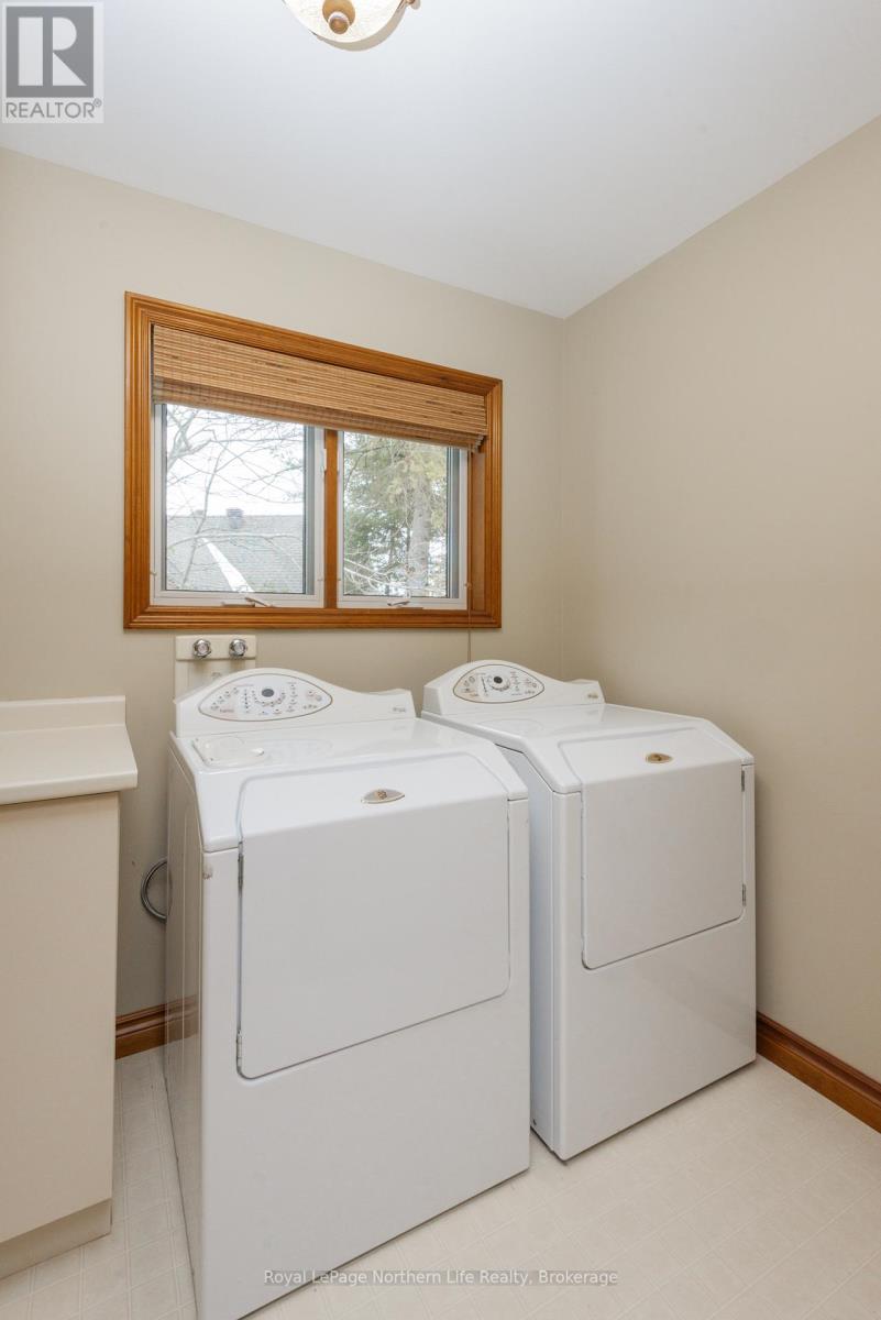 350 ROSS DRIVE, North Bay (Birchaven), Ontario, P1B8G4 — Photo 33