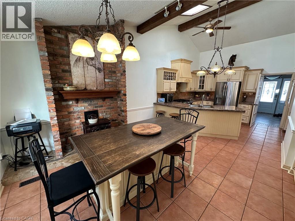 5590 BLIND Line, Burlington, Ontario, L7P0B2 — Photo 8