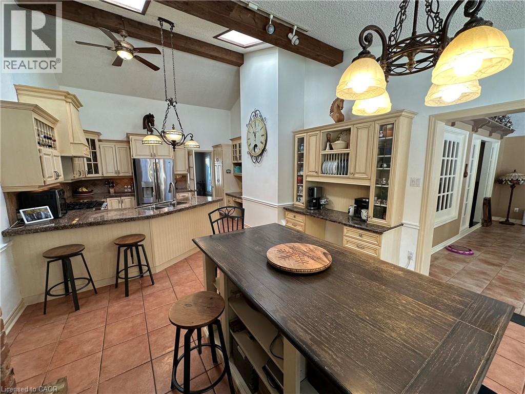 5590 BLIND Line, Burlington, Ontario, L7P0B2 — Photo 9