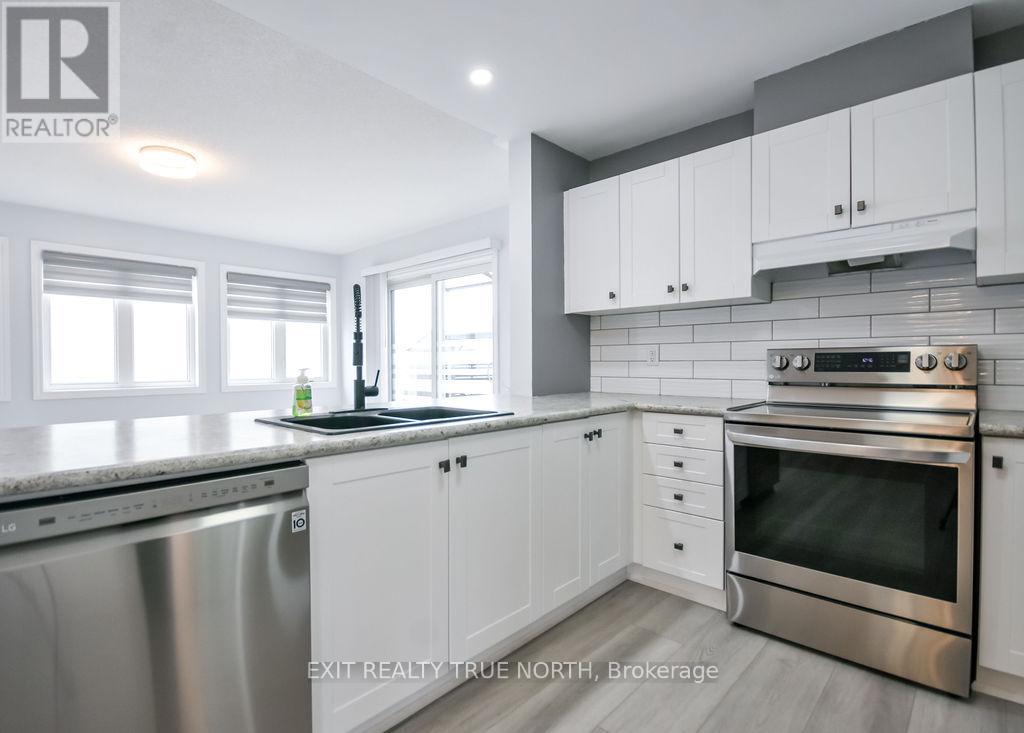 8 SINCLAIR CRESCENT, Ramara (Atherley), Ontario, L3V8J9 — Photo 31