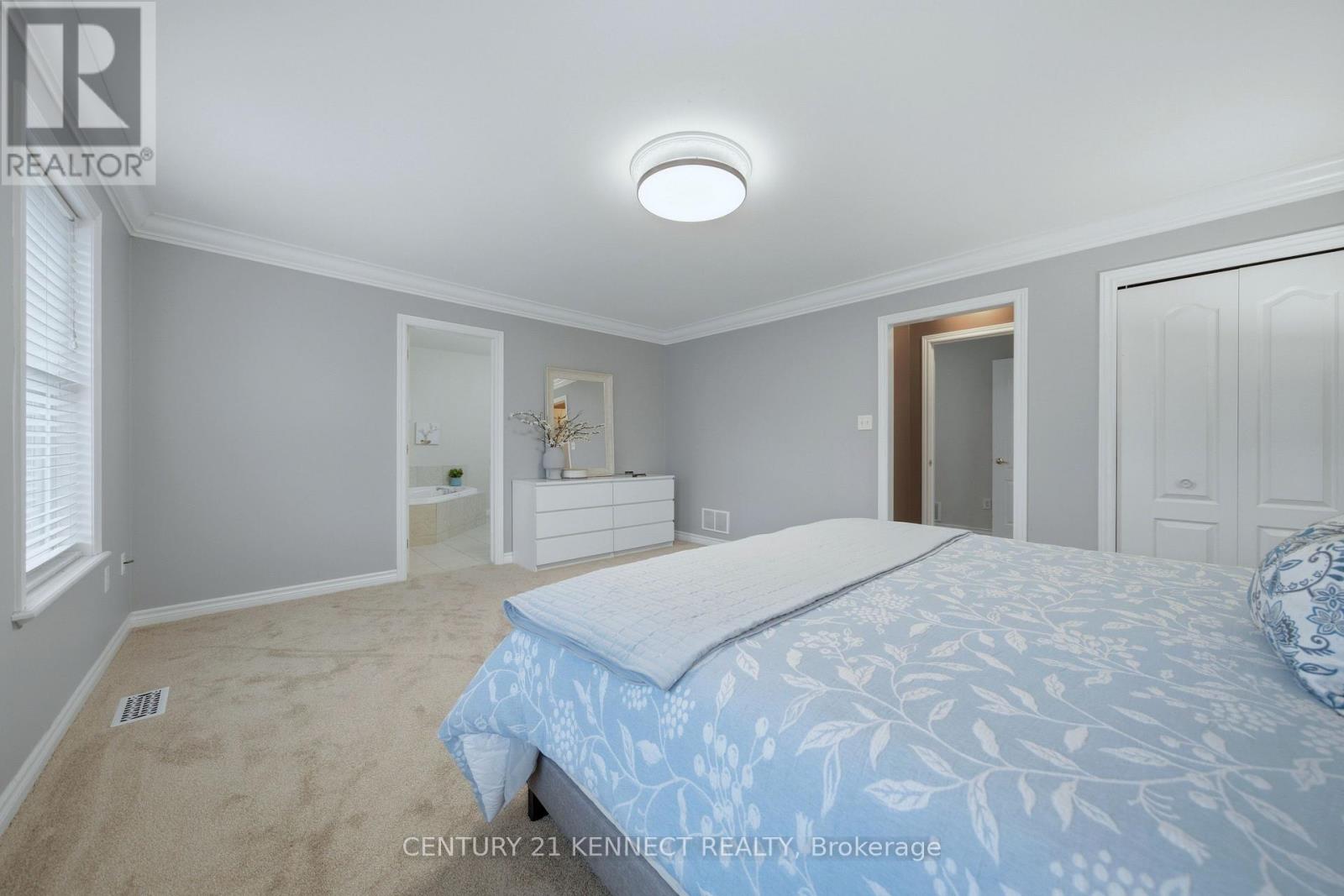 6 LAING COURT, Puslinch (Morriston), Ontario, N0B2C0 — Photo 2