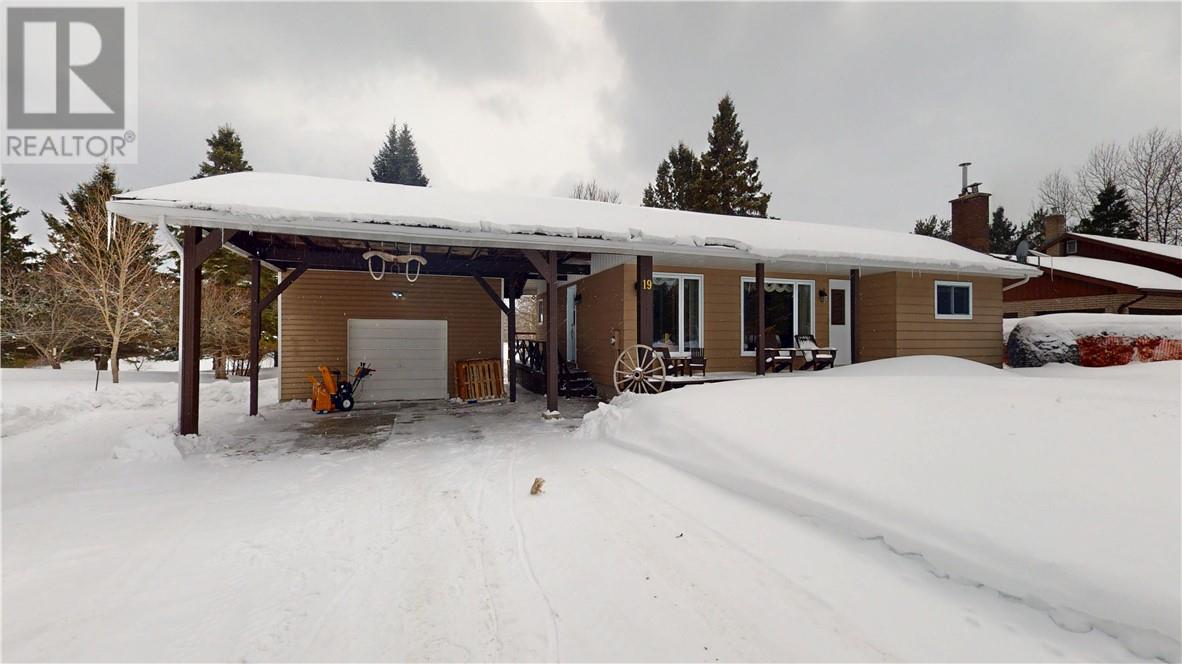 19 Park Street, Gore Bay, Ontario, P0P1H0 — Photo 34