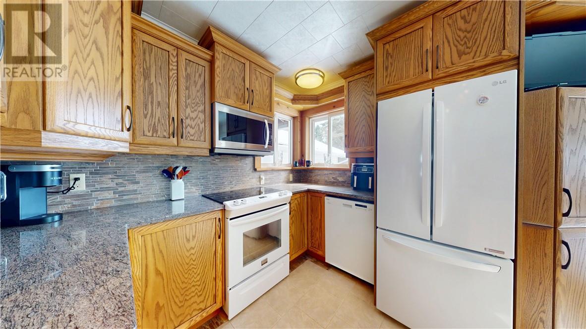 19 Park Street, Gore Bay, Ontario, P0P1H0 — Photo 57