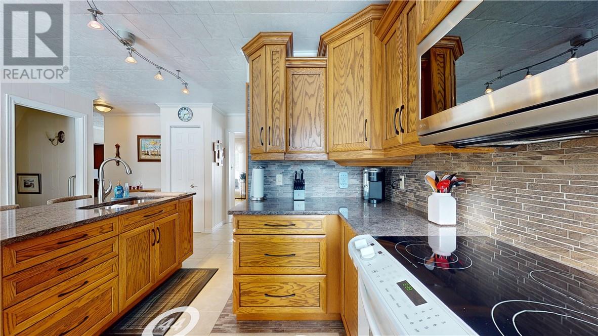 19 Park Street, Gore Bay, Ontario, P0P1H0 — Photo 60
