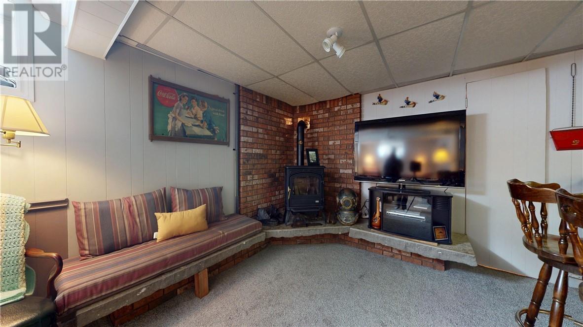 19 Park Street, Gore Bay, Ontario, P0P1H0 — Photo 70