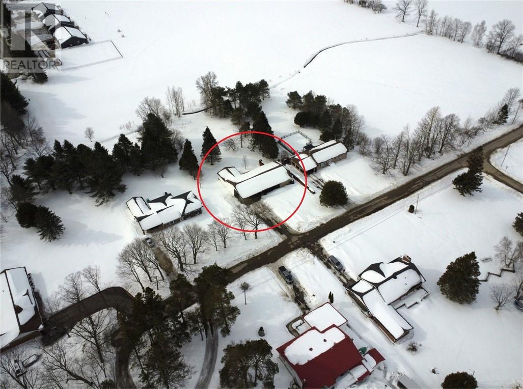 19 Park Street, Gore Bay, Ontario, P0P1H0 — Photo 88