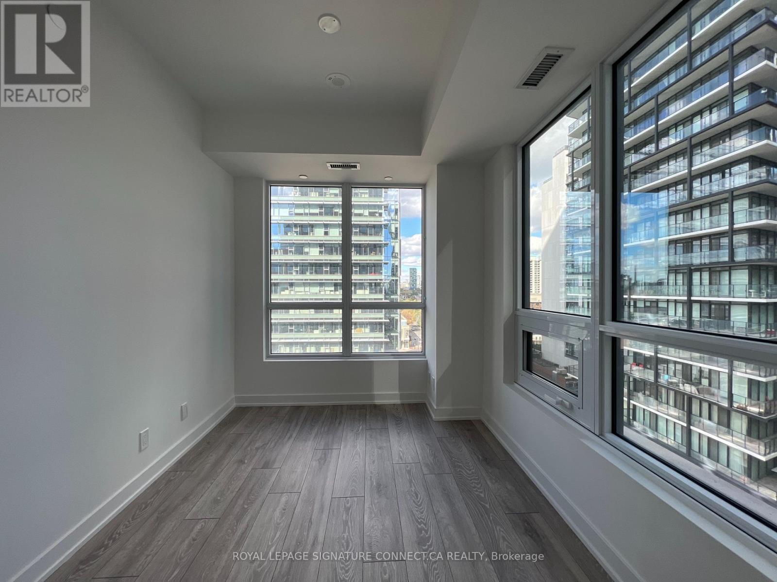 1202 - 108 PETER STREET, Toronto (Waterfront Communities), Ontario, M5V2G7 — Photo 10