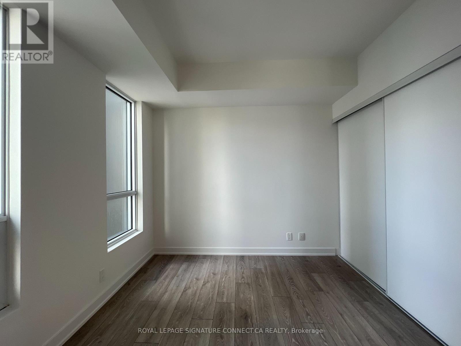 1202 - 108 PETER STREET, Toronto (Waterfront Communities), Ontario, M5V2G7 — Photo 8