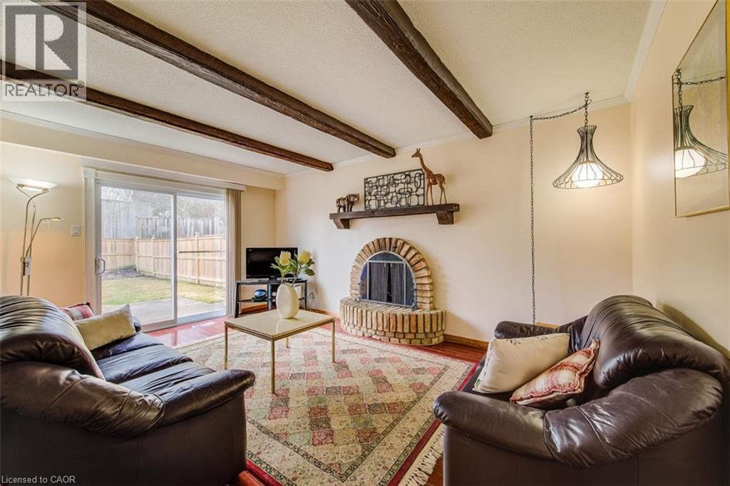 2 BLUE SPRUCE Court, Kitchener, Ontario, N2N1L1 — Photo 13