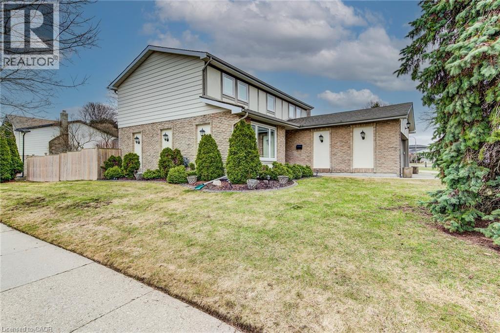 2 BLUE SPRUCE Court, Kitchener, Ontario, N2N1L1 — Photo 37