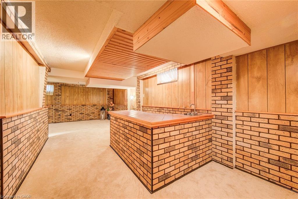 2 BLUE SPRUCE Court, Kitchener, Ontario, N2N1L1 — Photo 49